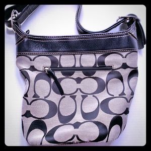 Coach | Purse - Black & Gray